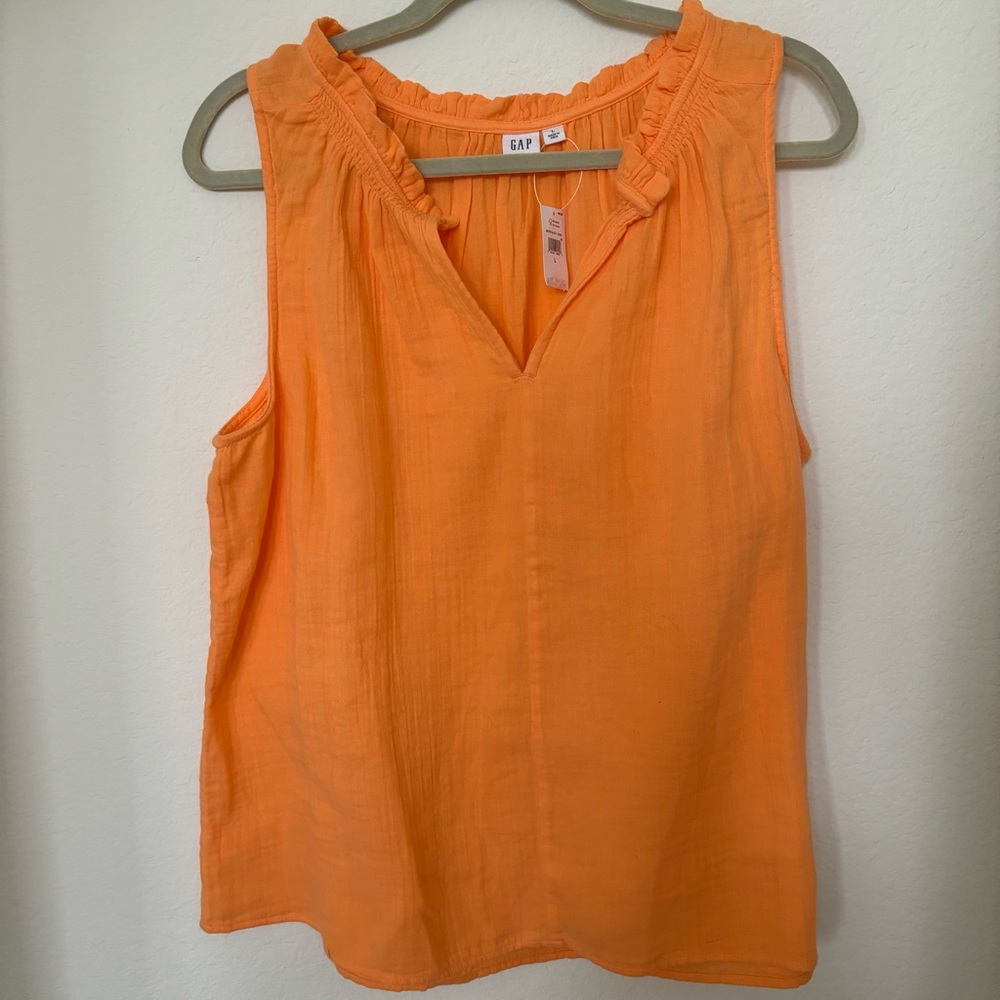 Sleeveless orange top from Gap, NWT